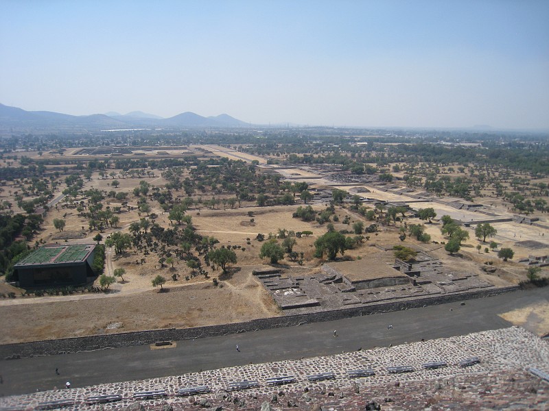 Mexico Pyramids - Mexico City 2009 0510.jpg - A trip to the Teotihuacan area of Mexico to visit the pyramids. A vast complex and a great climb to the top. This was followed by lunch in a cave, then a visit to the historical center of Mexico City. March 2009.